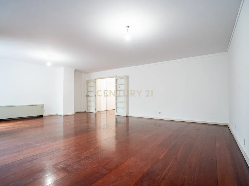 Apartamento T4 Parque das Nações | Expo Norte - Image 4