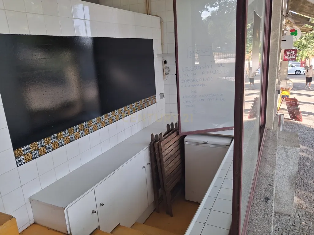 🏪 Loja para Trespasse no Mercado Municipal de Matosinhos – Ideal para Restauração - Image 7
