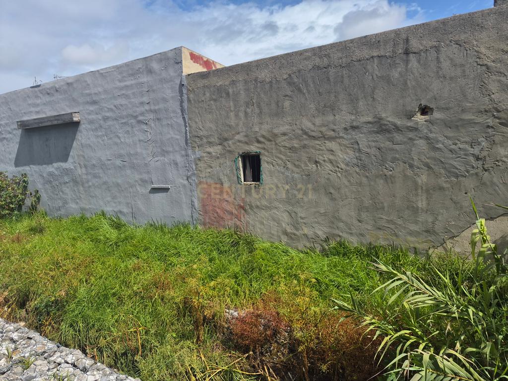 Prédios Urbanos na Sobreda – Transforme este Espaço na Casa dos Seus Sonho - Image 13