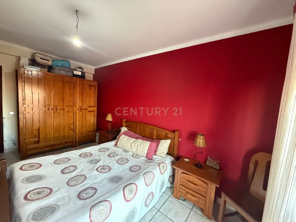 Apartamento T2 com possiblidade de T4, Entroncamento - Image 15