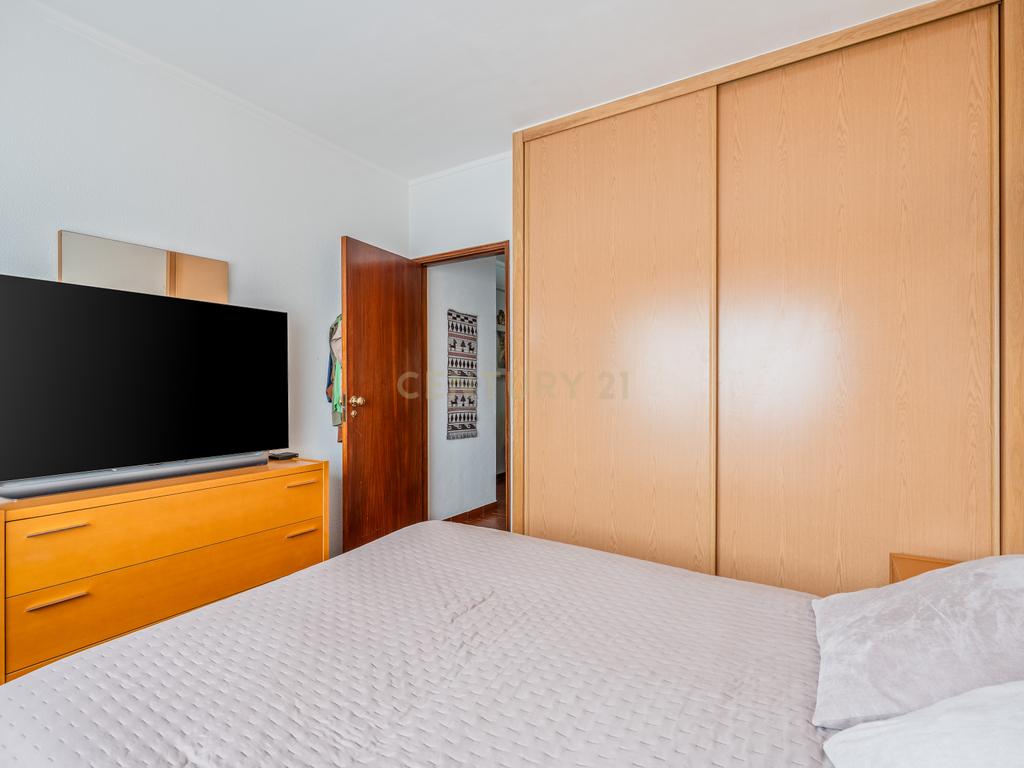 Apartamento T1 com varandas e vista mar no Parque das Amendoeiras — Vilamoura - Image 14
