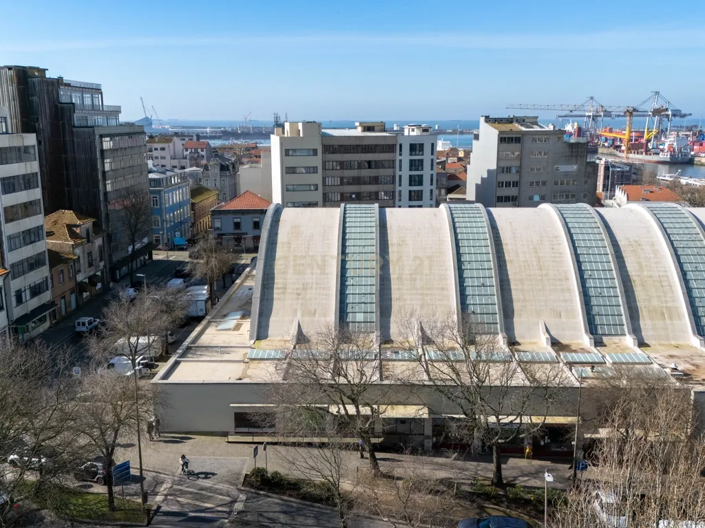 🏪 Loja para Trespasse no Mercado Municipal de Matosinhos – Ideal para Restauração - Image 16