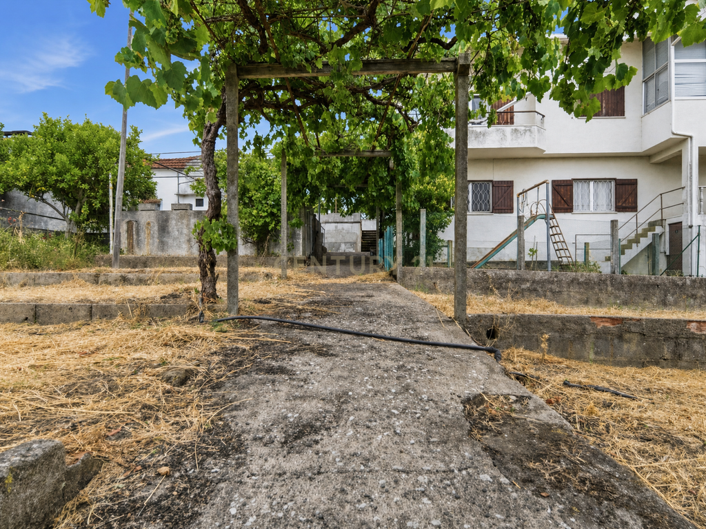Quinta de Charme com Moradia Bifamiliar T7 e Potencial Único | Carril, Junceira – Tomar - Image 94