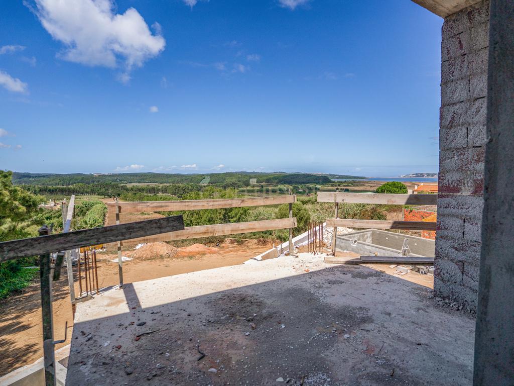 Moradia T3 com Piscina | Vista Lagoa de Óbidos e Foz do Arelho - Image 15