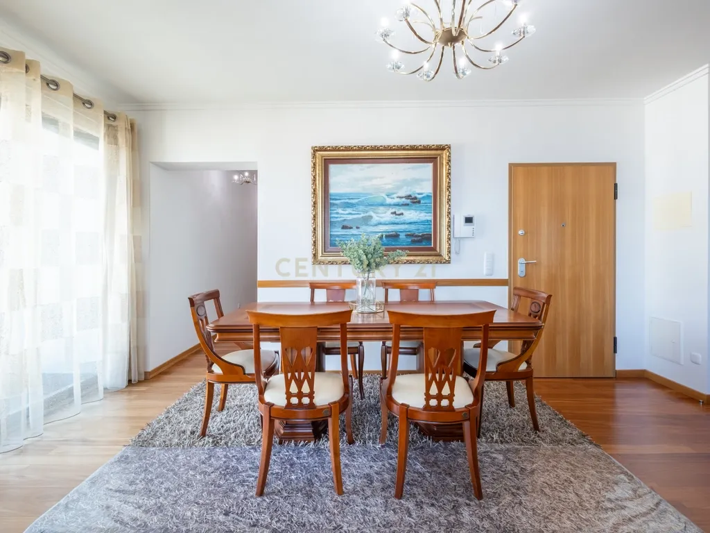 Penthouse com Vista Mar em Funchal, Madeira - Image 40