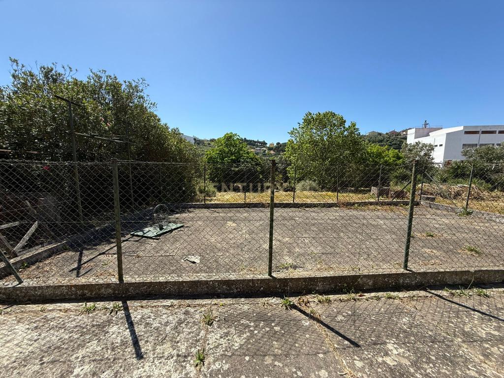 Moradias inseridas em terreno de 2400 m2 - Image 16