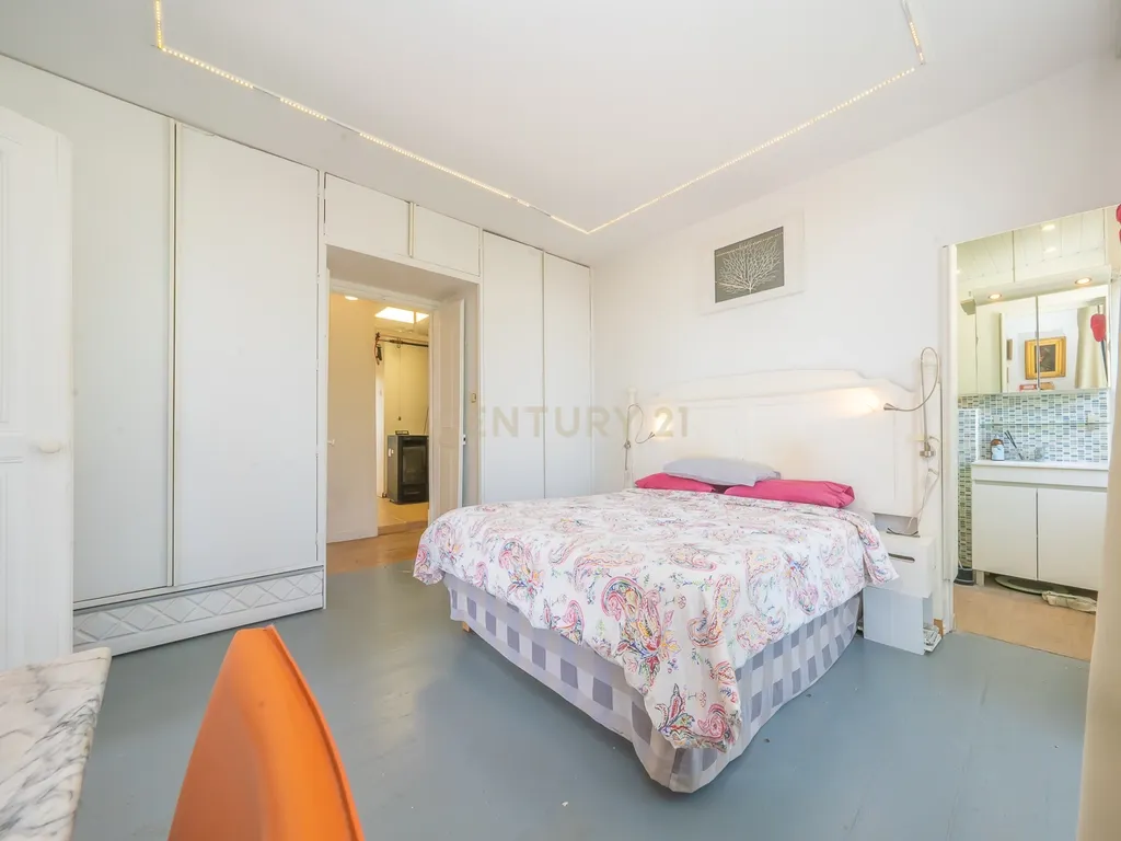 Apartamento com charme em Setúbal com uma vista soberba para o rio e terraço - Image 10