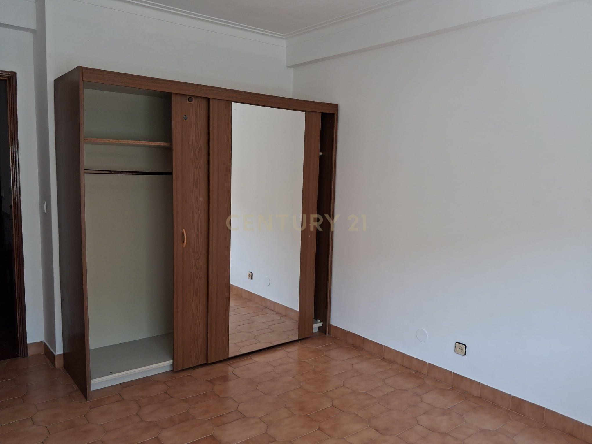 Fotografia 10 de APARTAMENTO T3 - BEJA - ZONA FALCÕES