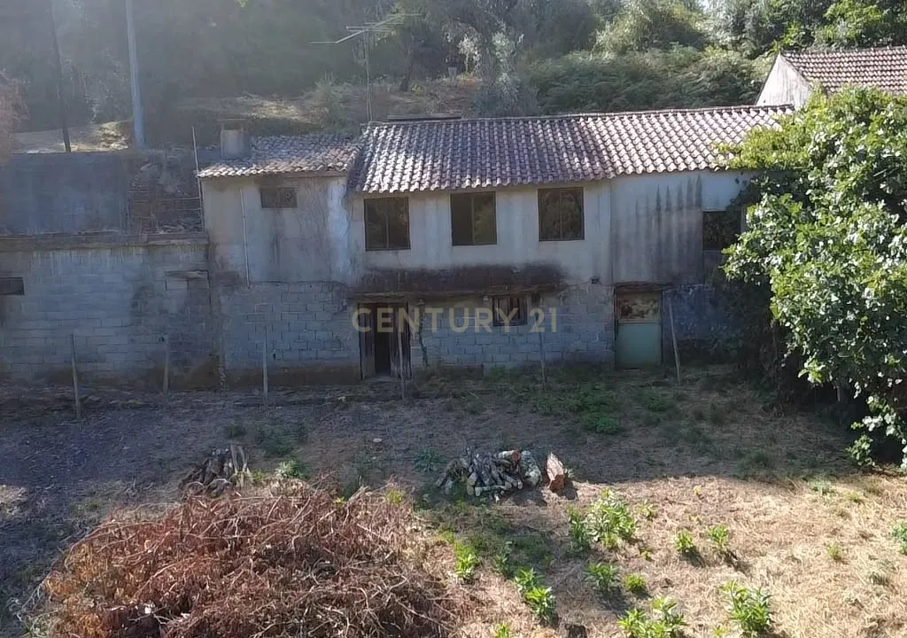 Moradia com terreno até à ribeira, Maçãs De Dona Maria - Image 6