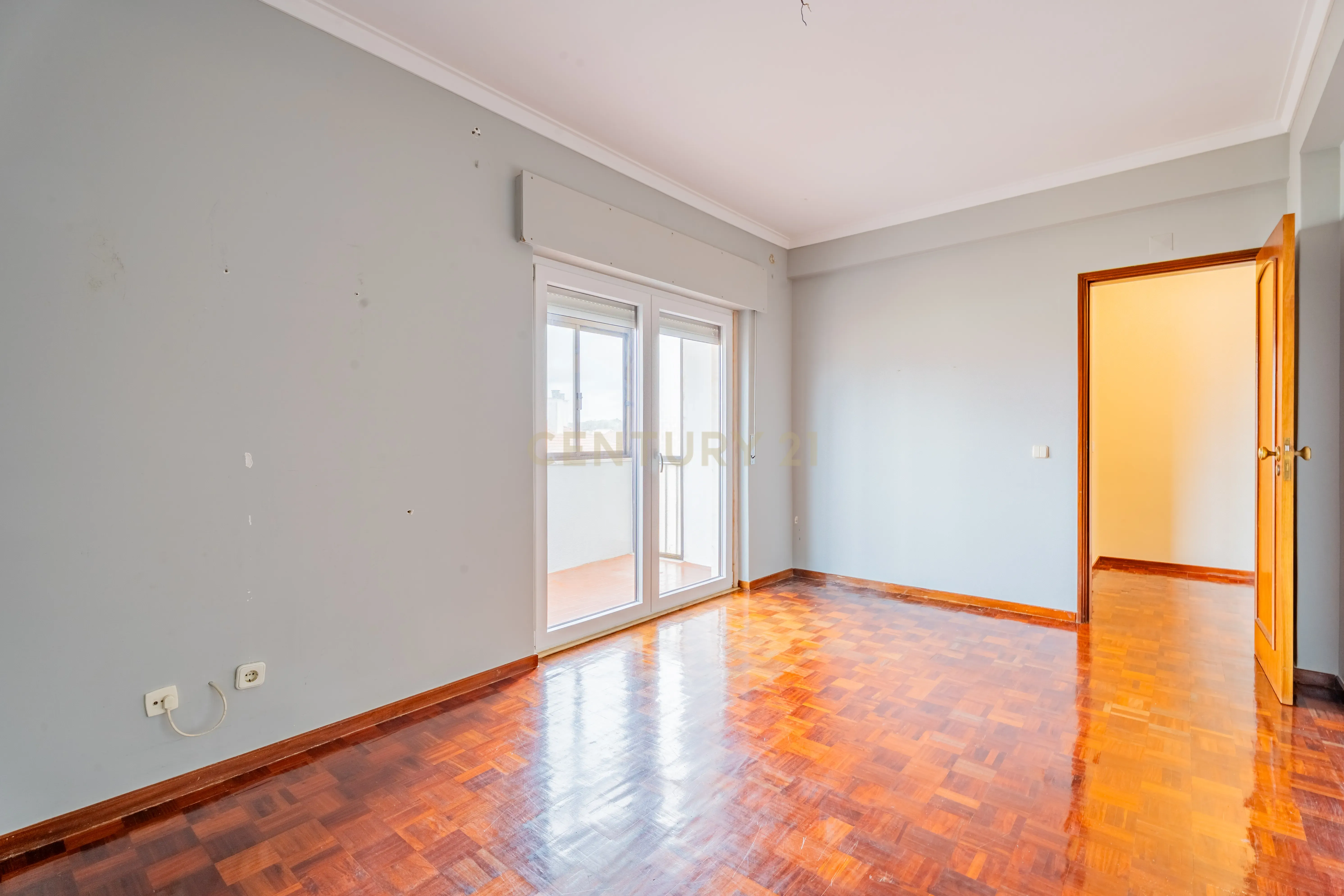 Fotografia 11 de Uma oportunidade para viver ou investir em Agualva-Cacém