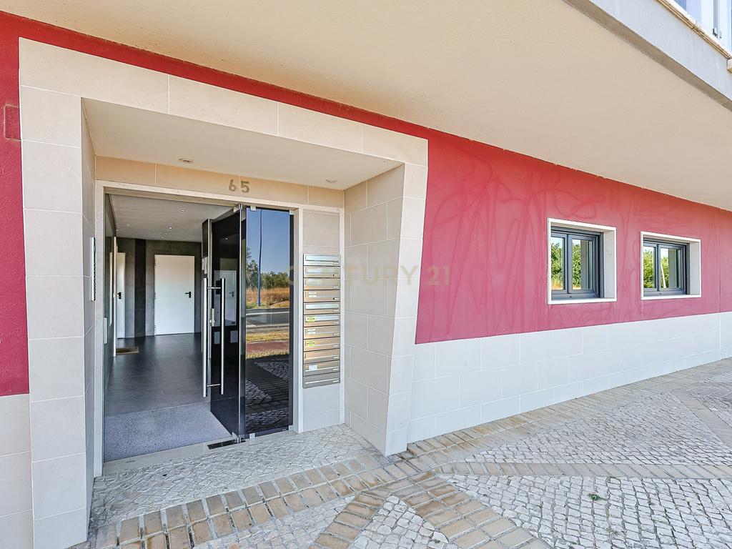 T1 - Apartamento Moderno no Montijo para Arrendamento - Image 17