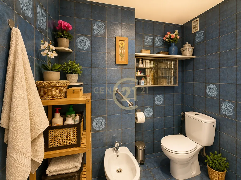 !! Habitação de 265 m² na Avenida Andalucía, Málaga !! - Image 32