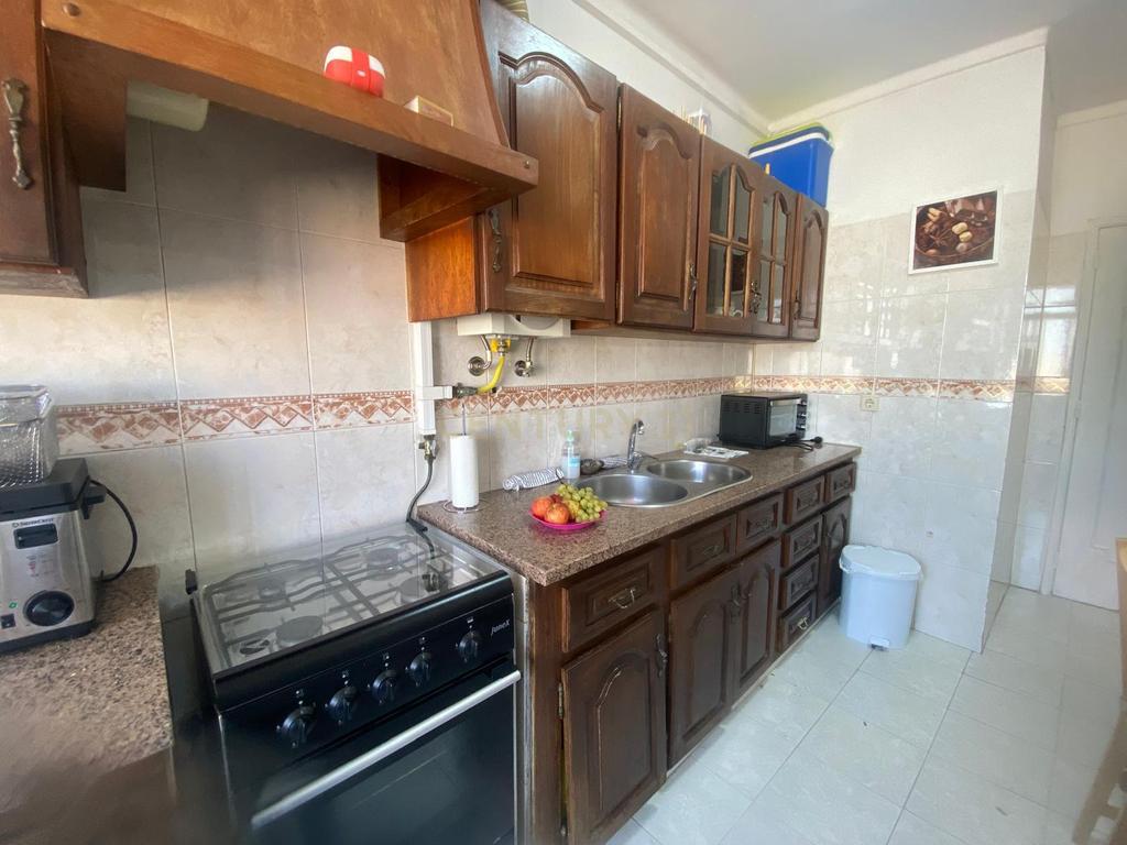 Apartamento T2 com Vista Panorâmica em Barreiro - Image 3