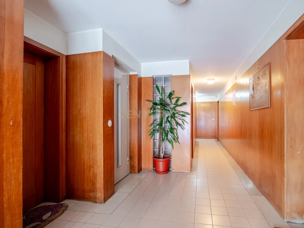 Apartamento T2 na Senhora da Hora, Matosinhos - Image 27