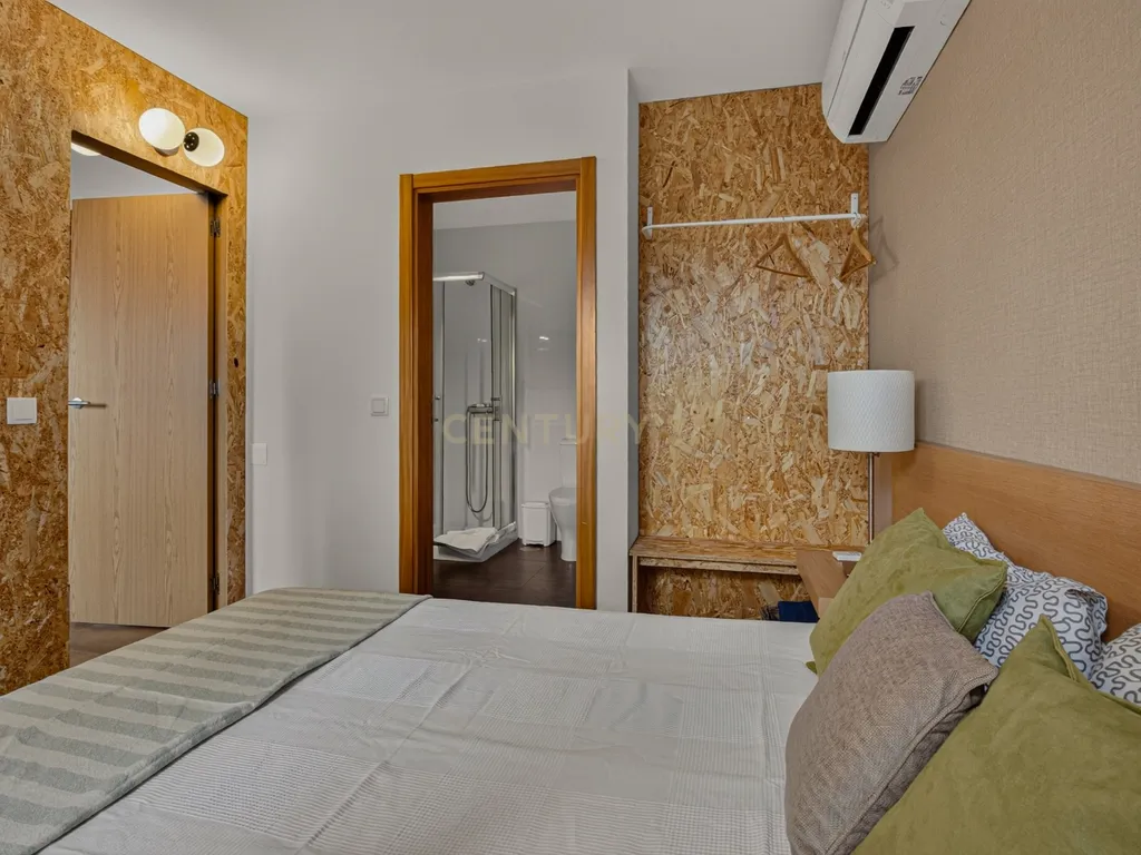 Investimento Raro no Gerês – Propriedade com 3 Apartamentos Independentes e Vista Deslumbrante para a Albufeira da Caniçada - Image 7