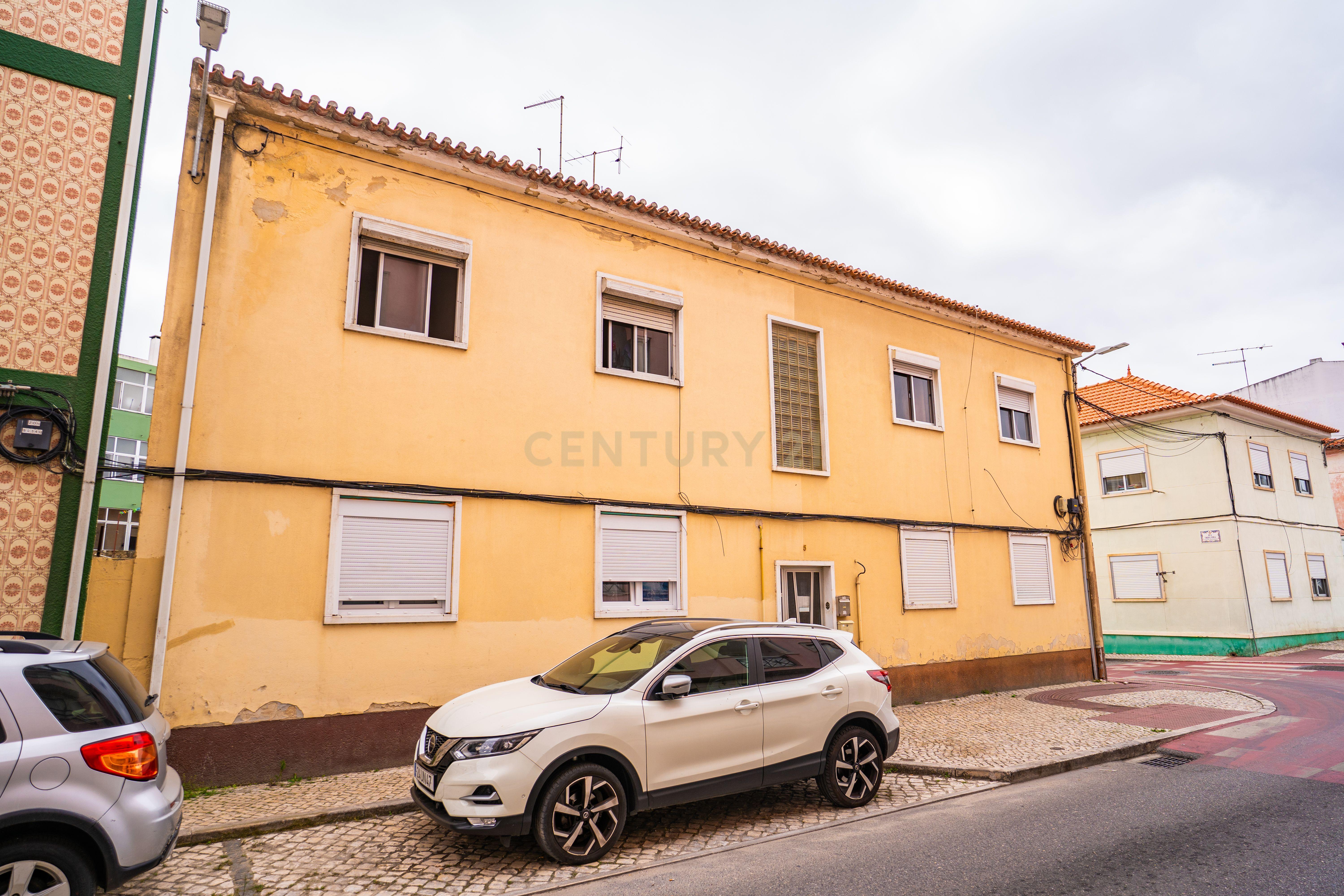 Apartamento T2 à venda em Caldas da Rainha - Santo Onofre e Serra do Bouro, Caldas da Rainha — foto 2