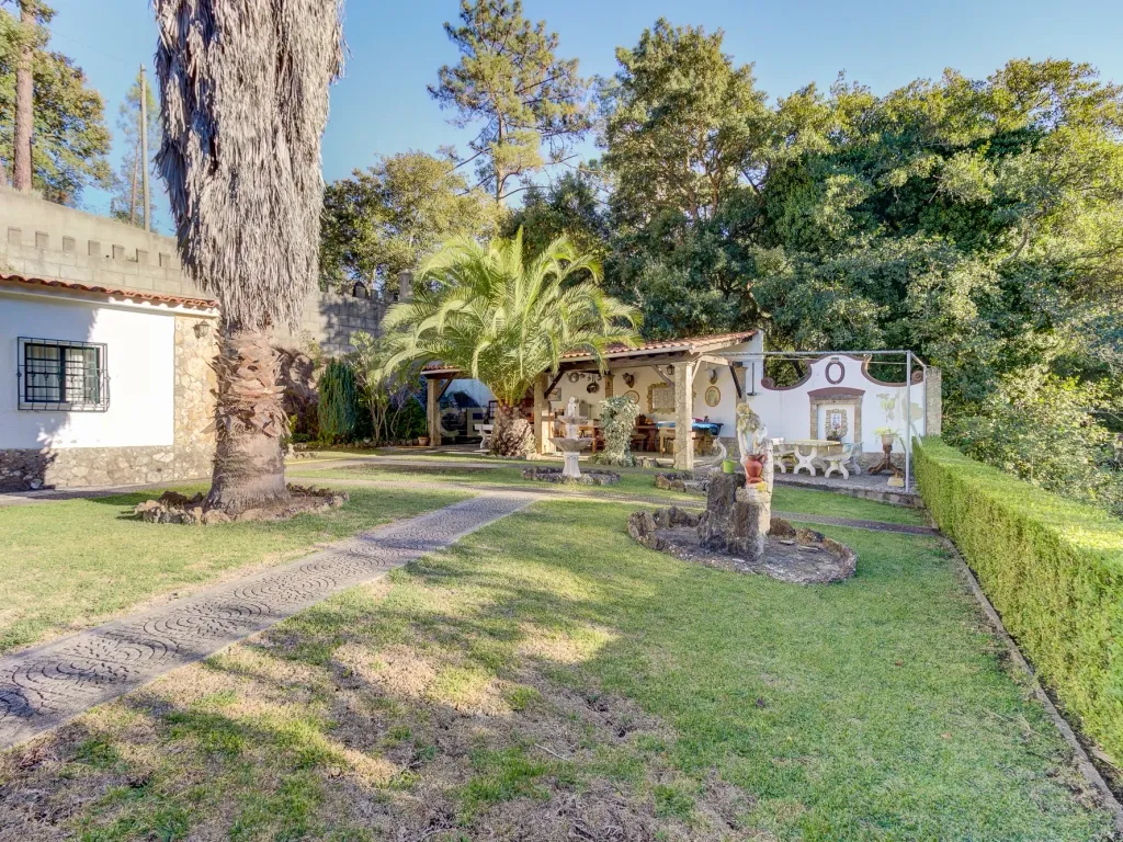 Quinta Rústica em Bucelas, com terreno de 4500m2 - Image 2