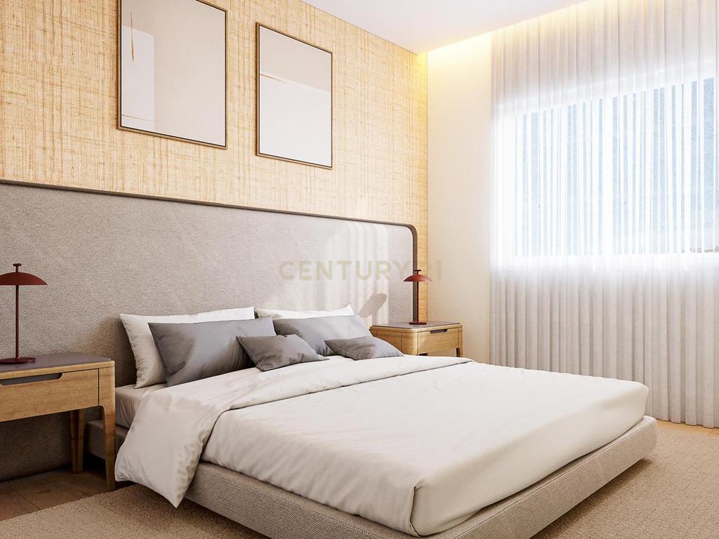 Apartamento T3 de Luxo na Primeira Linha da Praia da Nazaré – Vista Mar Incrível e garagem - Image 6