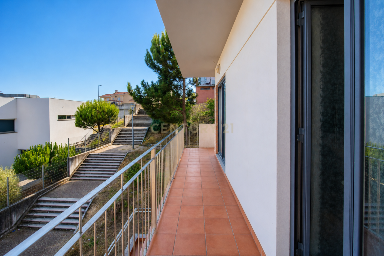 Fotografia 9 de Apartamento T3 com Garagem Dupla na Quinta da Borloteira, Figueira da Foz