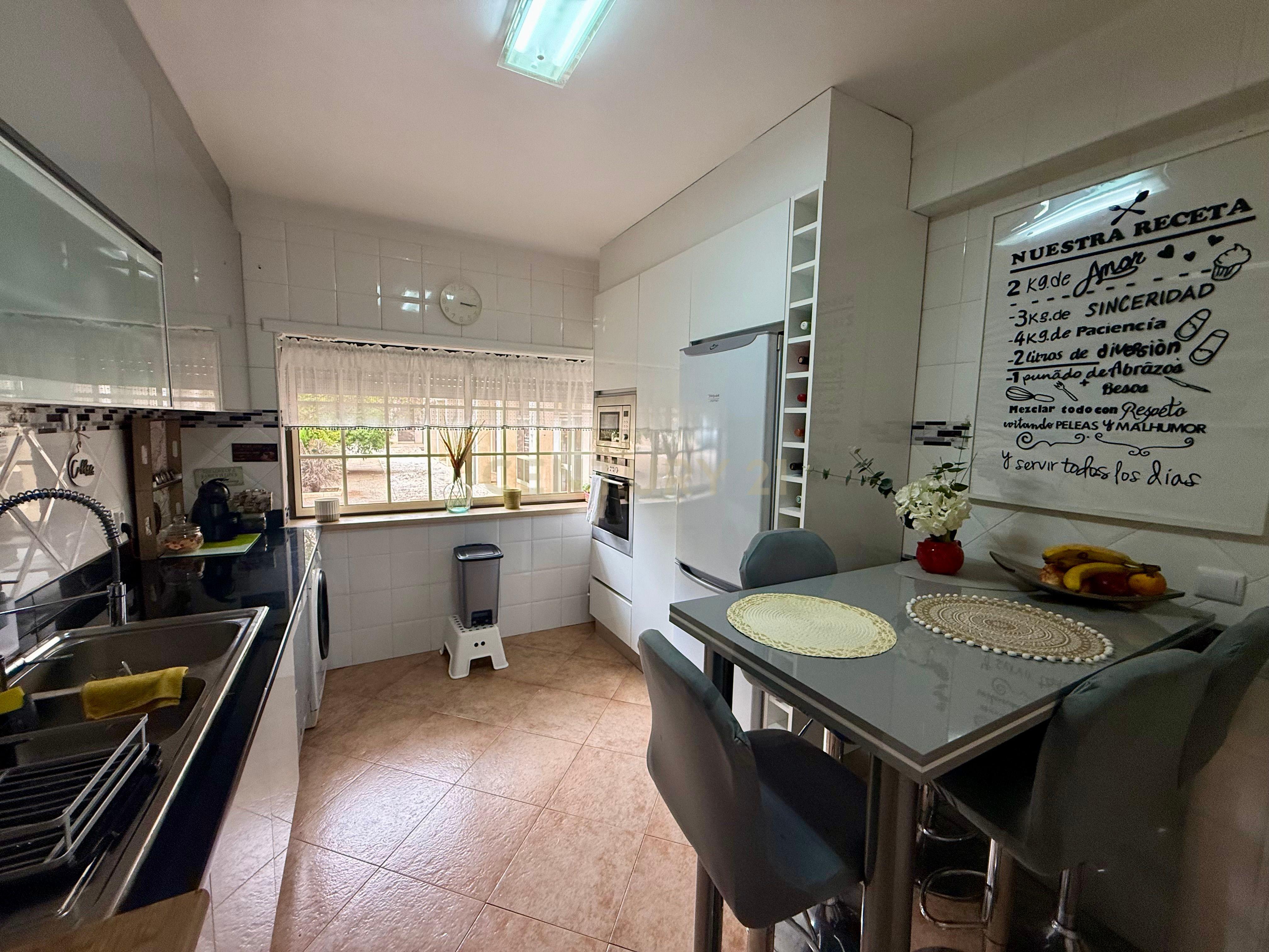 Fotografia 8 de Apartamento T3 R/Chão em Nossa Senhora de Fátima, Entroncamento