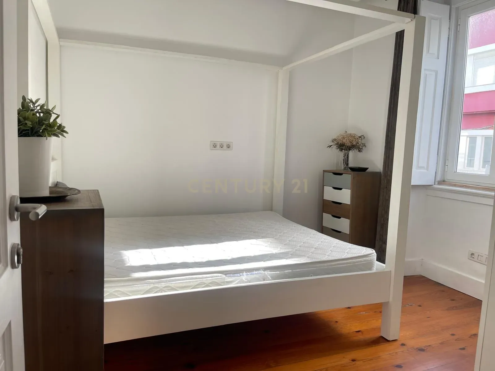 Apartamento T2 no Bairro Santos - Image 10