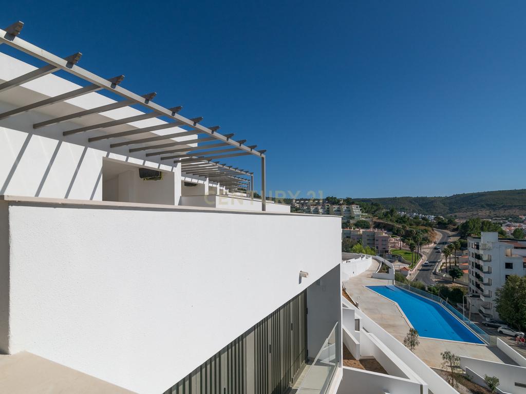 Condomínio Villas d’Ouro – Exclusividade e Conforto no Coração de Sesimbra - Image 7