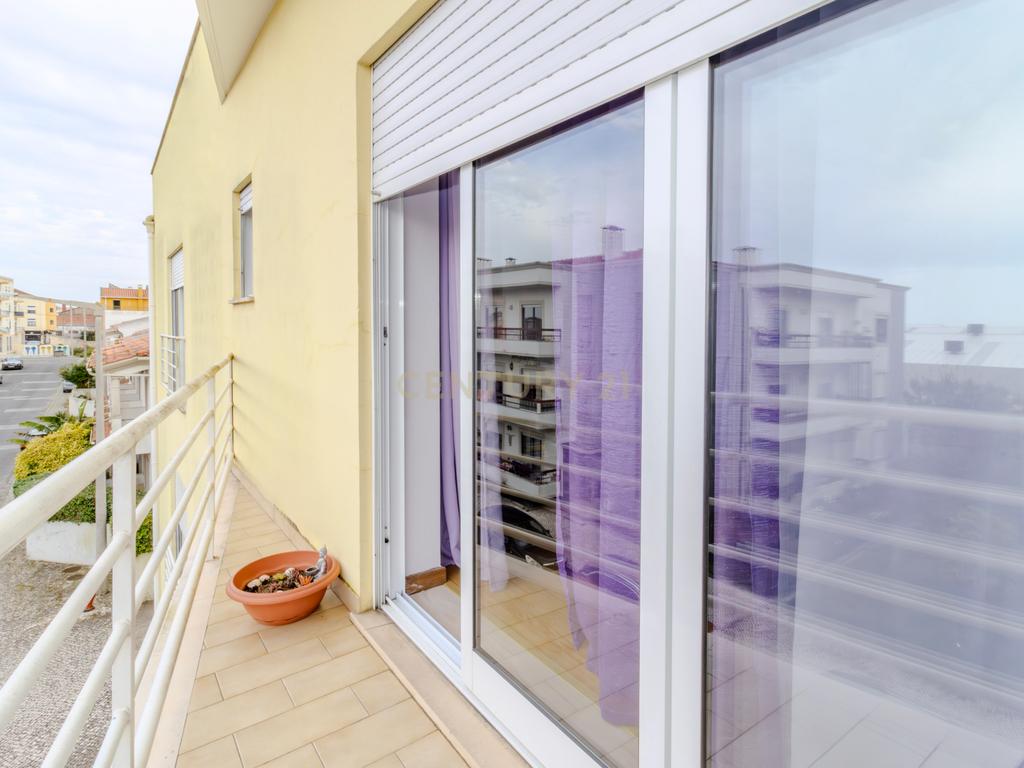 Apartamento T2, Centro da Marinha Grande - Image 22