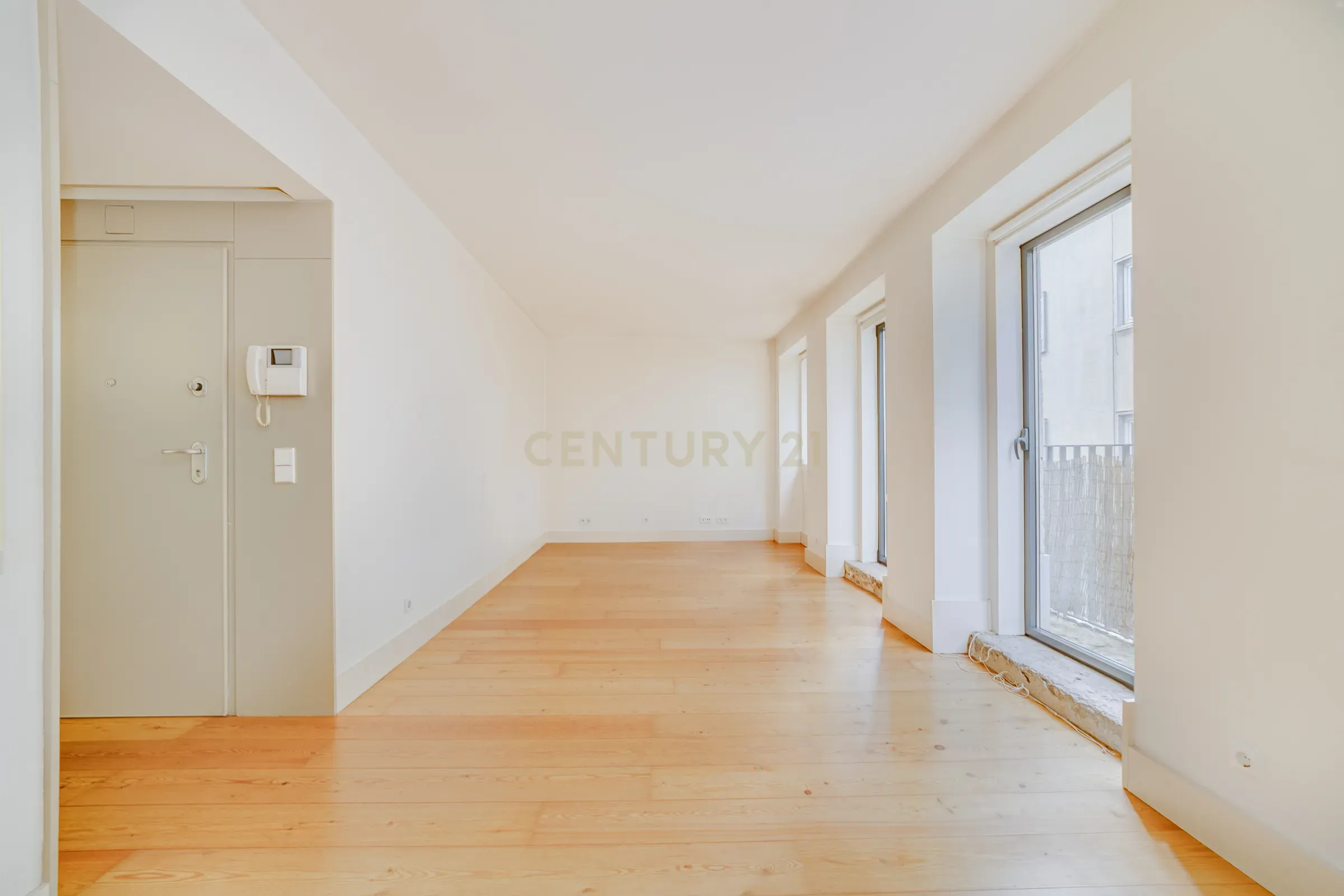 Encantador T2 de 81,5m² no coração do Príncipe Real - Image 3