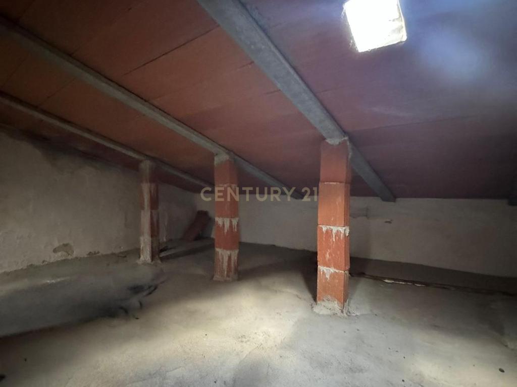Casa para Recuperar em Campo Maior  - Image 8
