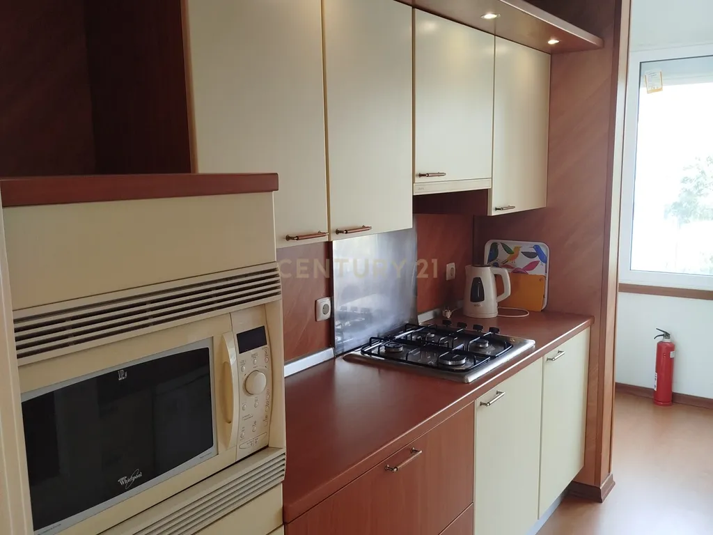 Apartamento T2 Mobilado com Vista Mar e parqueamento 1 carro - Image 12
