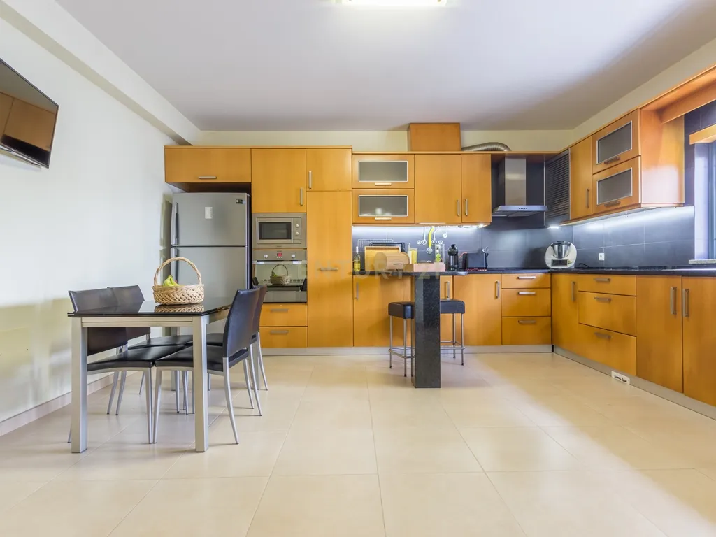 Moradia Isolada T4| Amora - Seixal - Image 9