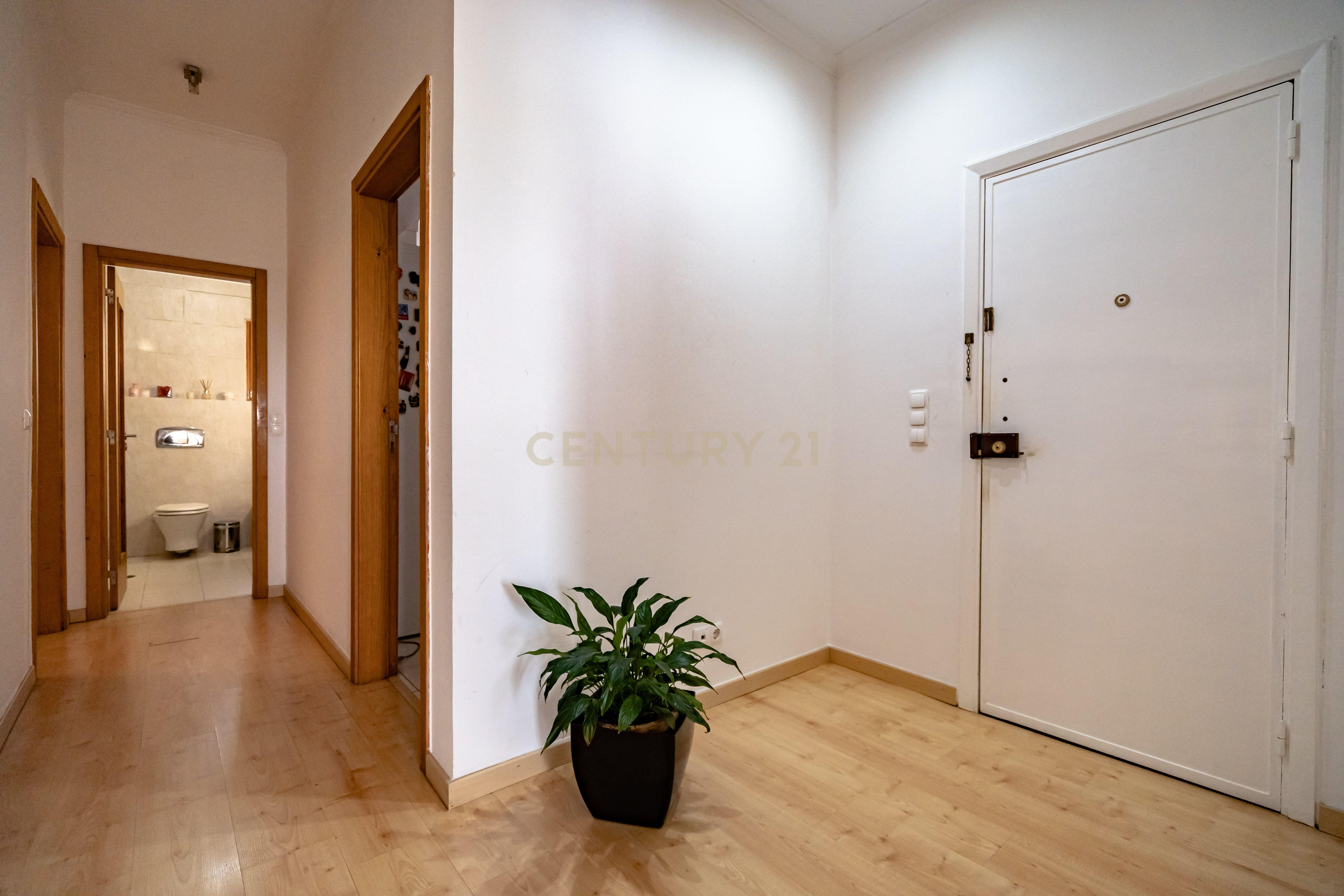 Fotografia 11 de Excelente apartamento T3, com garagem, em Celas, Coimbra