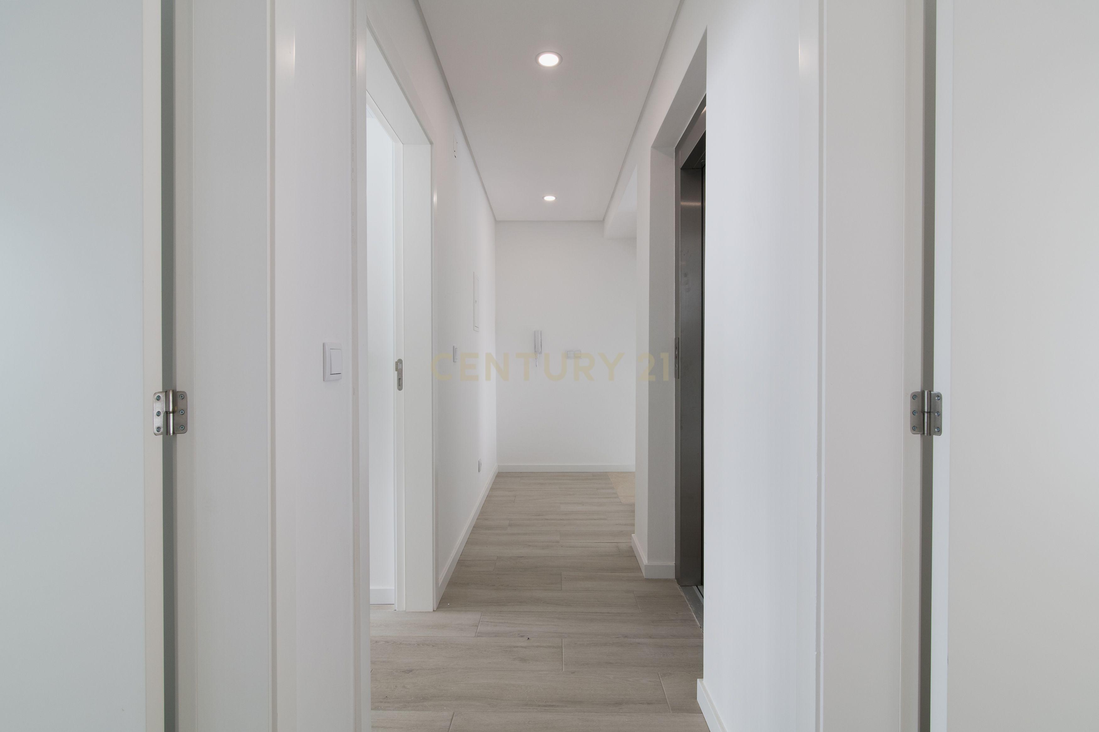 Condomínio Villas d’Ouro – Exclusividade e Conforto no Coração de Sesimbra - Image 32