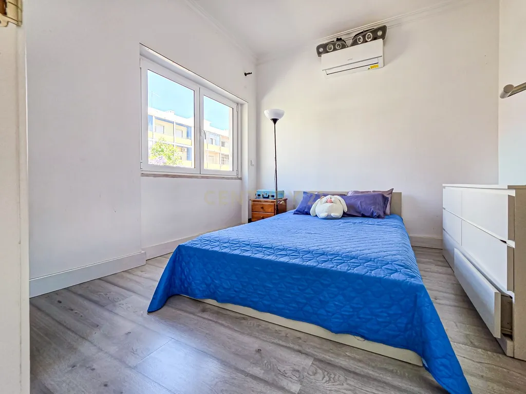 Apartamento T3 Renovado Verderena - Barreiro – Pronto a Habitar - Image 8