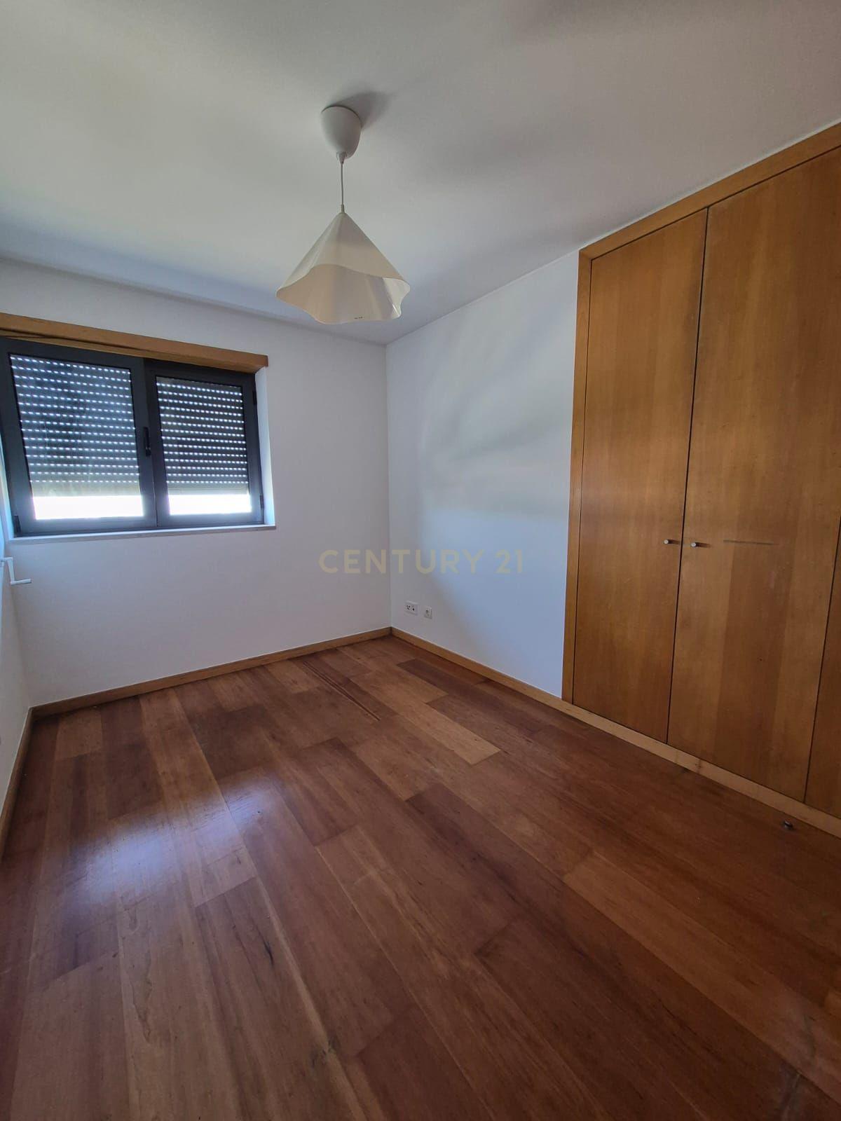 Fotografia 10 de T3 Remodelado com Vista Rio Panorâmica e Excelente Luz Natural | Marvila, Lisboa