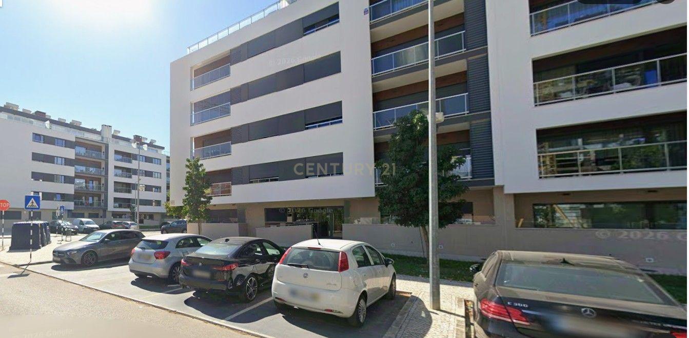 Fotografia 10 de T2 Novo no Alto dos Moinhos | Montijo (R/C)