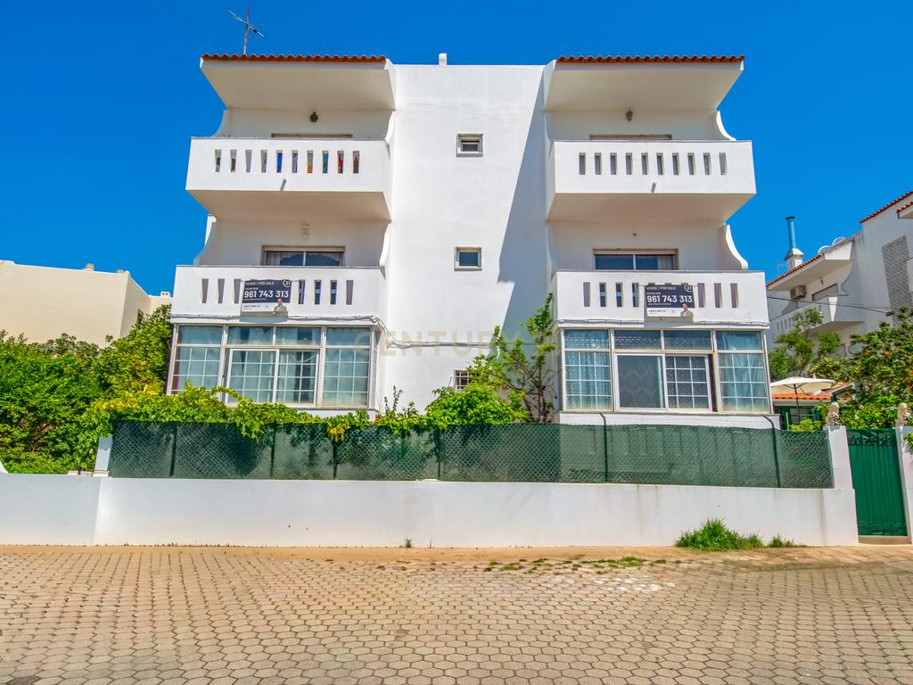 Apartamento T2 em Alvor a 5m da praia três irmãos - Image 3