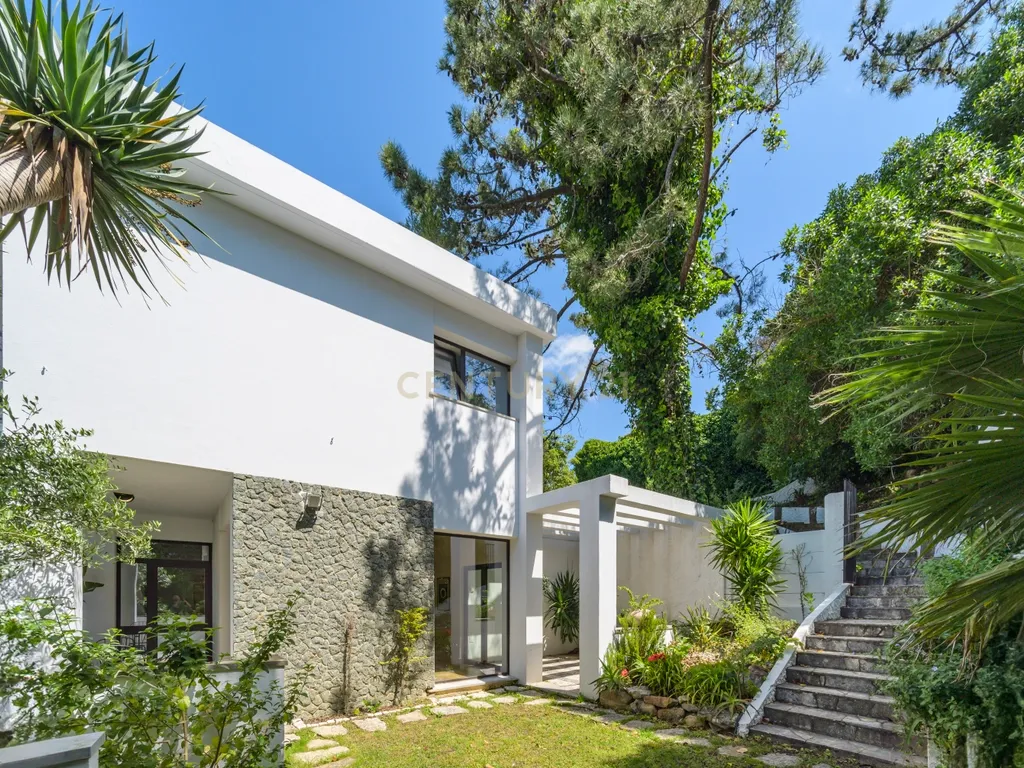 Moradia T5 - Estoril - Image 6