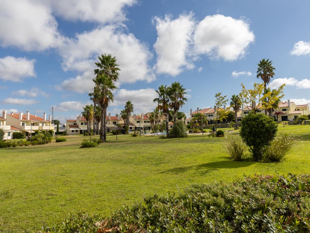 Moradia T3 no Condomínio Varandas do Golfe do Montado – Segurança, Conforto e Estilo de Vida Exclusivo - Image 6