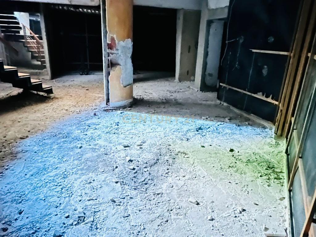 Loja em Lisboa: Av. Defensores de Chaves - Image 4