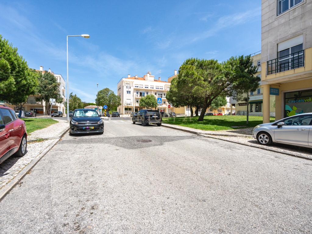 Apartamento T4 | Para Venda | Jardins da Aguilha – São Domingos de Rana | 3º Andar com elevador| 190m² | Garagem | Cascais - Image 43