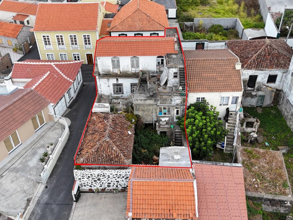 Casa para Recuperação T2 Vila de São Mateus - Ilha Terceira - Image 3
