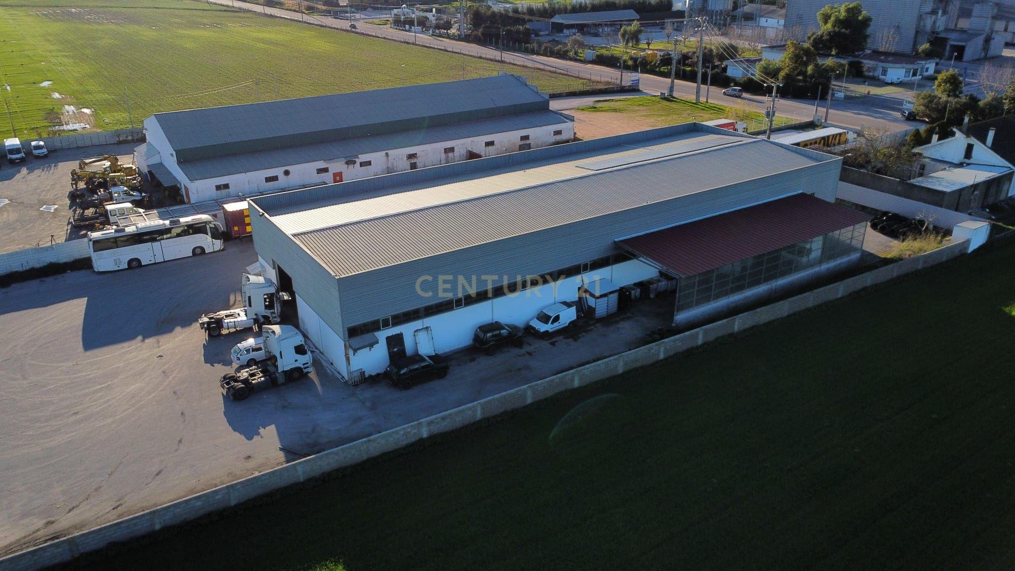 Armazém Industrial para Arrendamento – Riachos, Torres Novas - Image 2