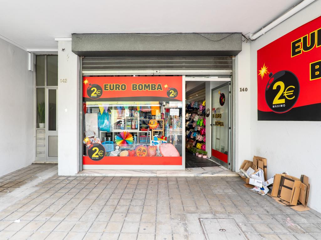Loja Espaçosa em Matosinhos - Excelente Localização e Acessos - Image 6