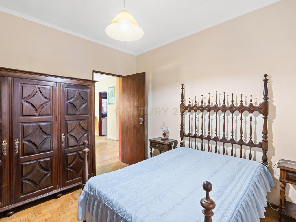 Quinta com 9320m2 em São João dos Montes (Alhandra) - Image 35