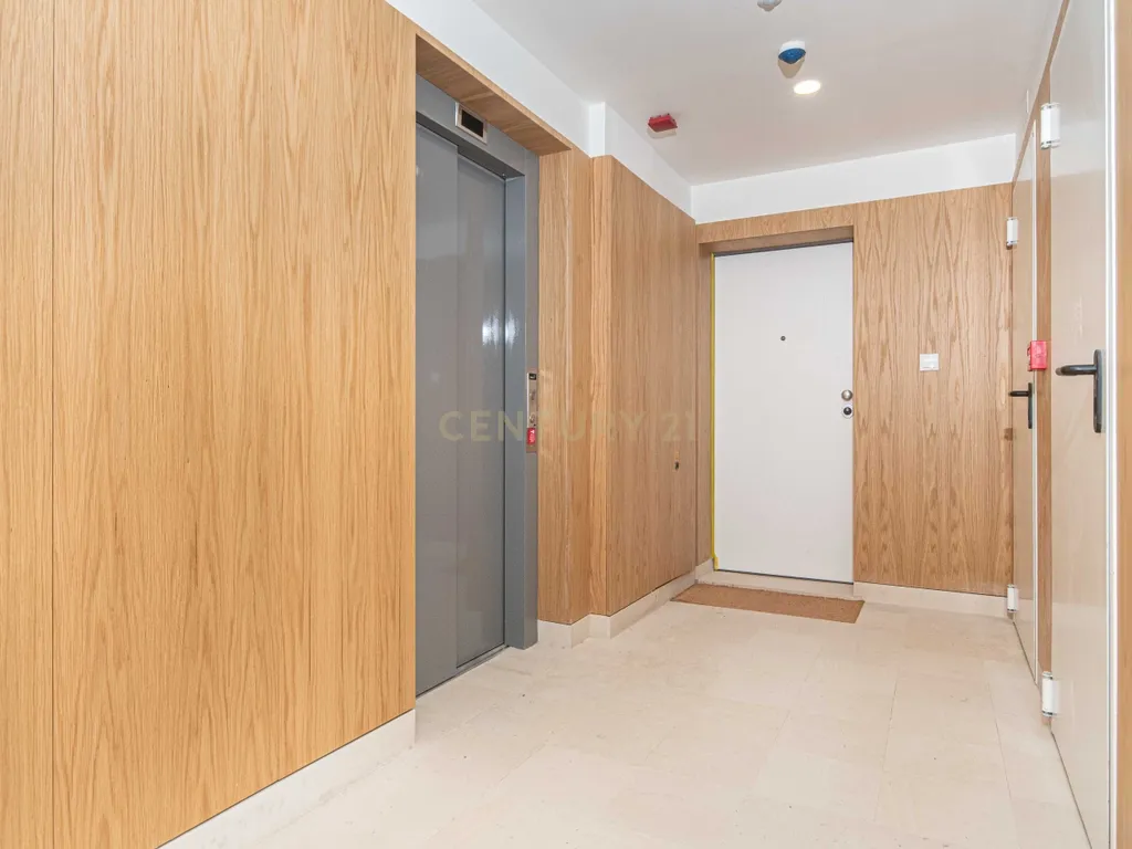 Apartamento Novo T2, com varandas, garagem e arrecadação em Mafra - Image 18