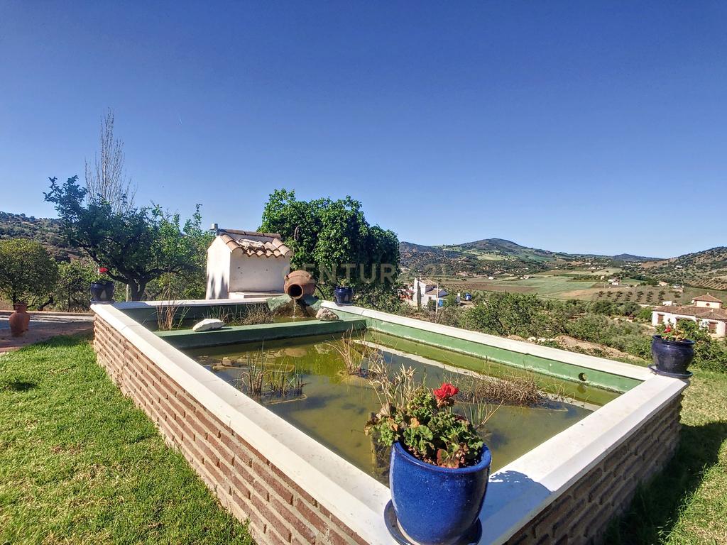 CASA DE LUXO DE CAMPO À VENDA EM ALMOGÍA - MÁLAGA - Image 4