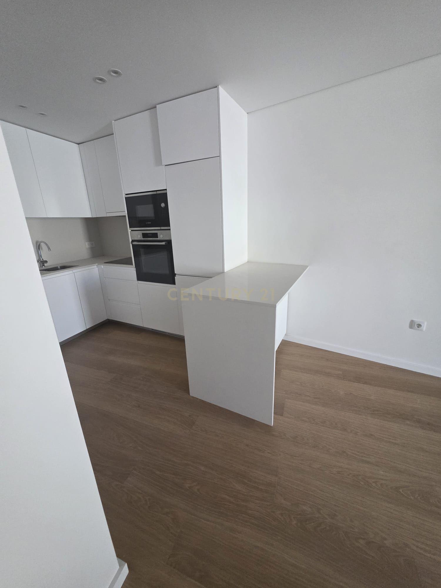 Fotografia 5 de Moderno Apartamento T2 em Vila Nova de Gaia