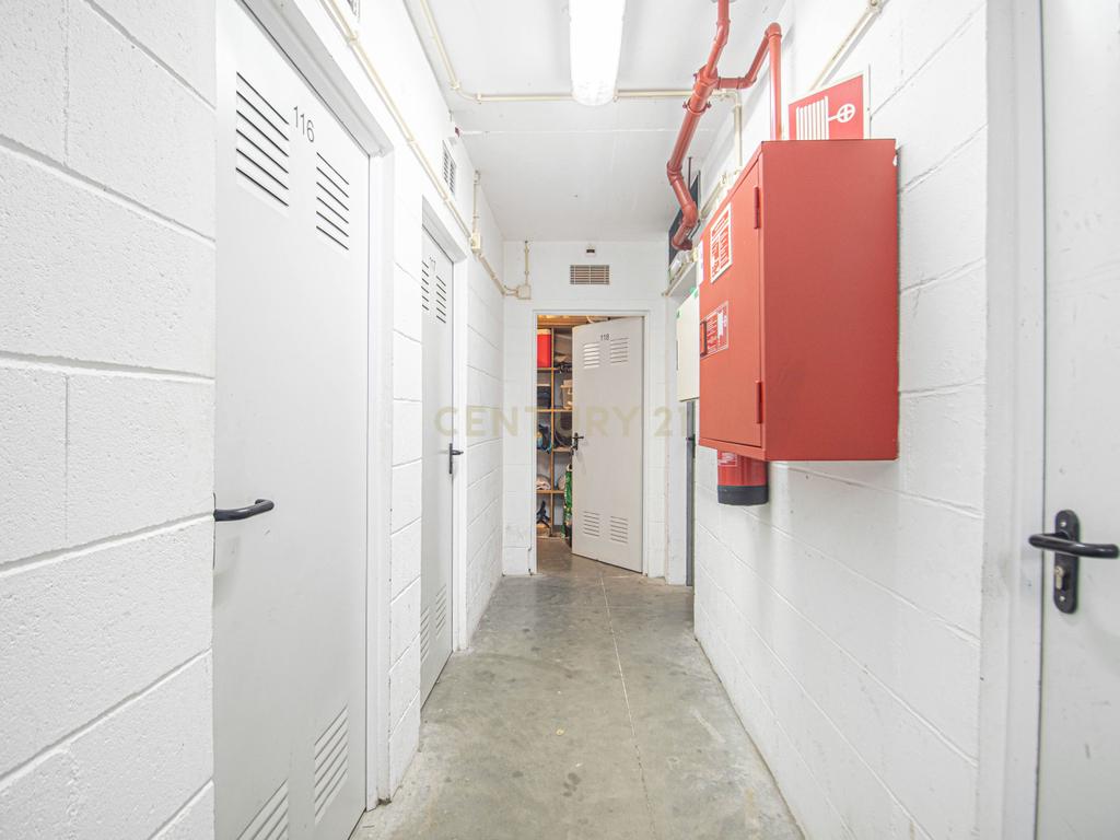 T3 com Vista Rio, Condomínio Privado com Jardim Infantil | Parque das Nações Sul - Image 25