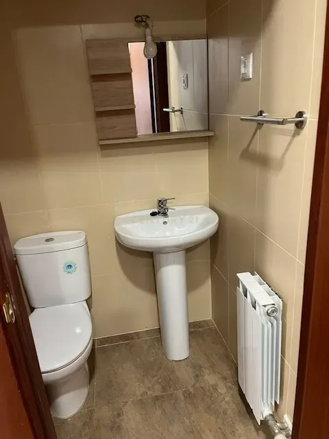 Luxuosa Moradia com Vista para a Montanha em Tarragona - Image 10